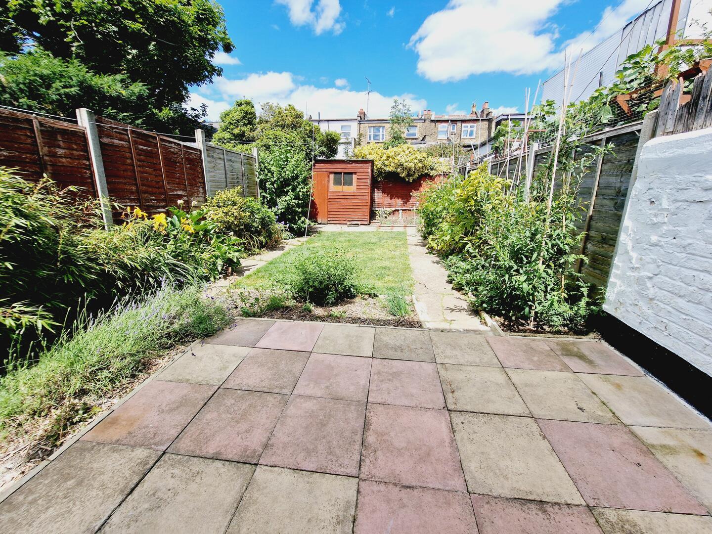 Property Image baa01690-684a-417f-a74a-ae3273b24628