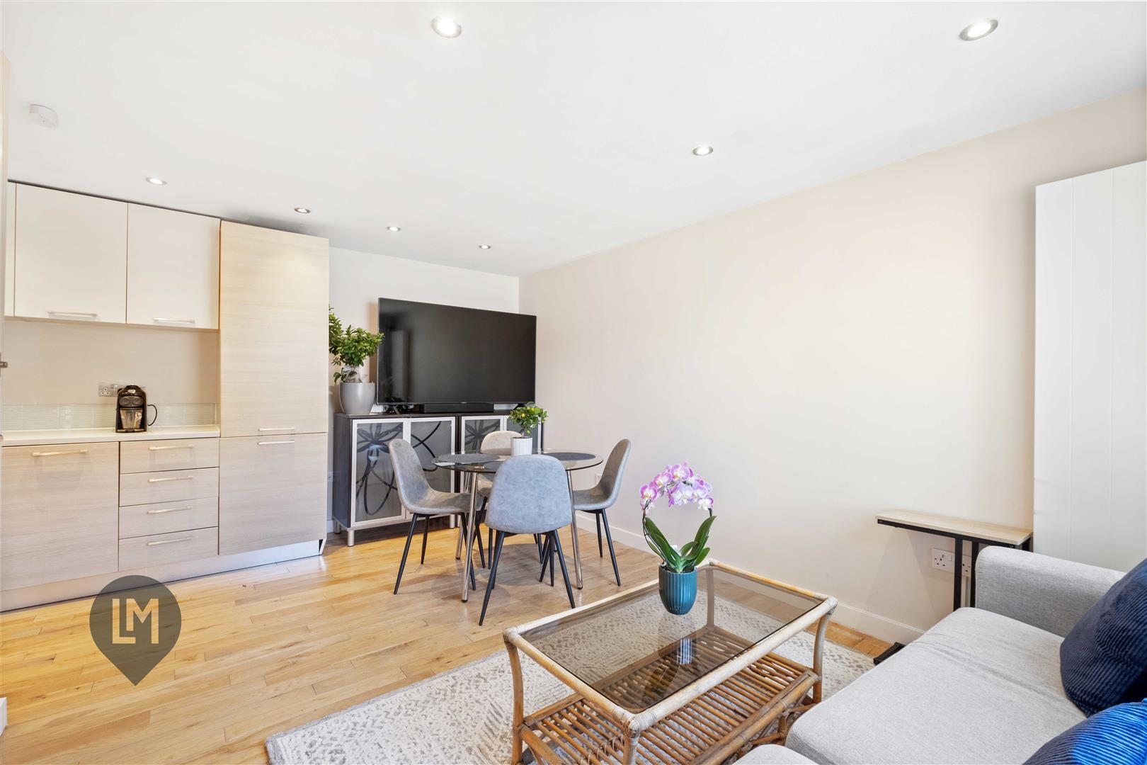 Property Image baa7754c-55b1-4ad2-a621-431049d4ea9d