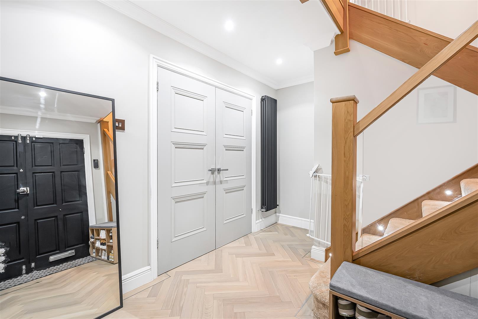 Property Image bab19870-f32b-42dc-802a-714868620d9f