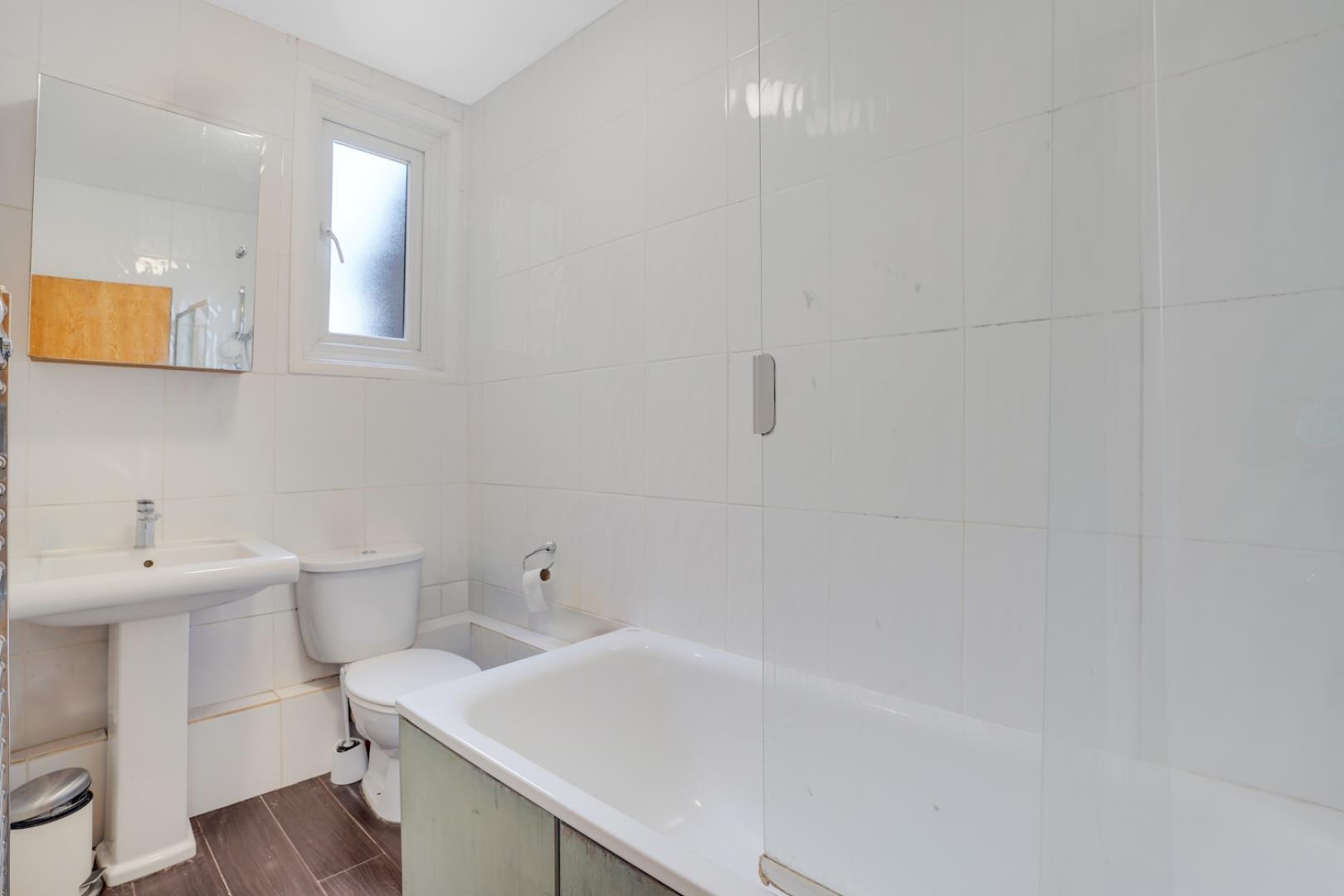 Property Image bac741f6-6457-4bb0-8eca-15b3a9f569bb