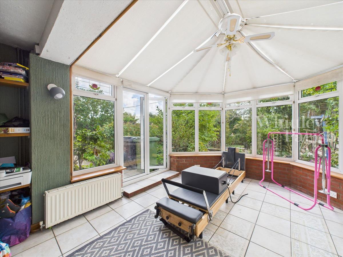 Property Image bade40e4-ae26-4bc2-83b9-f8c11158c6bf