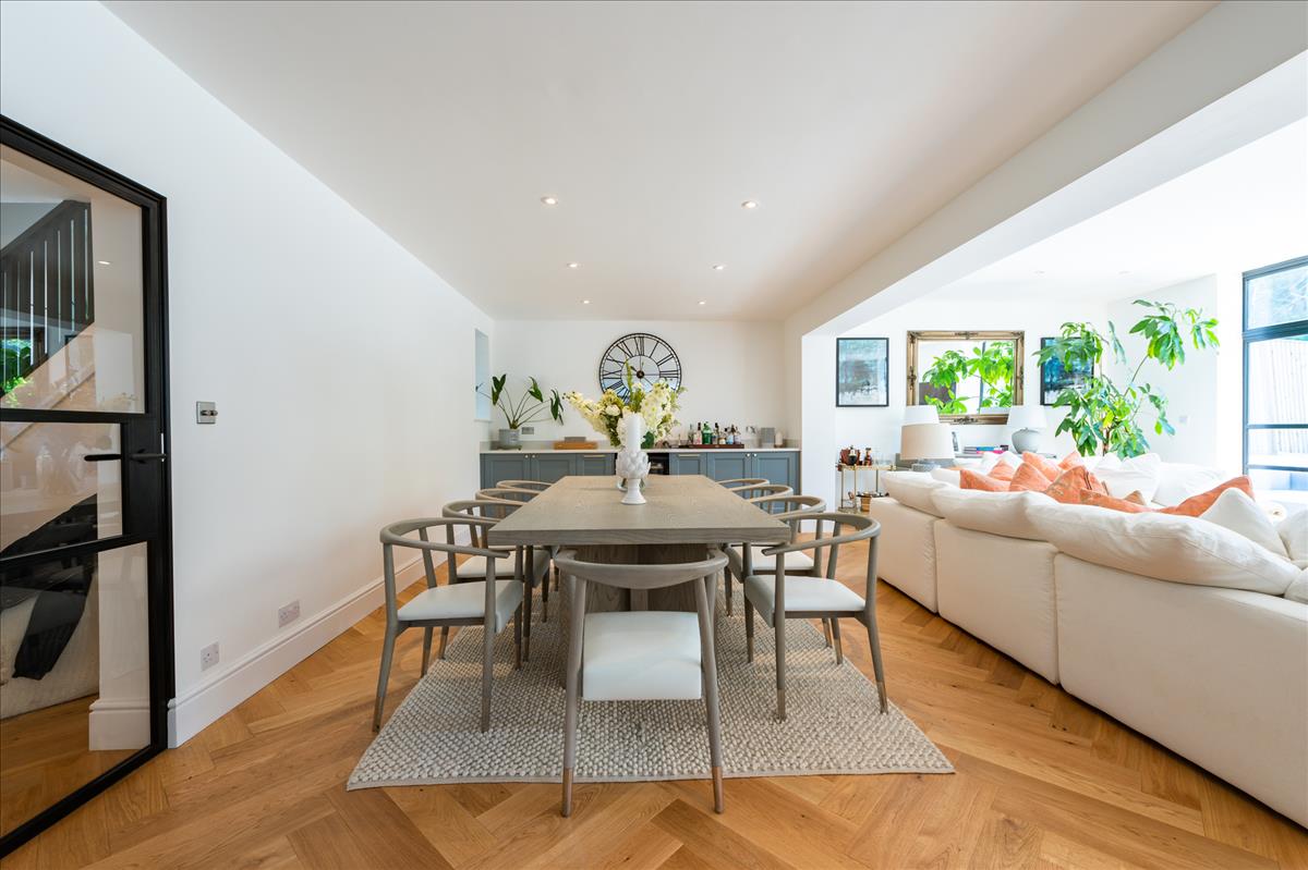 Property Image baeb4fc3-f086-4154-aa6b-bb2801fd4b74