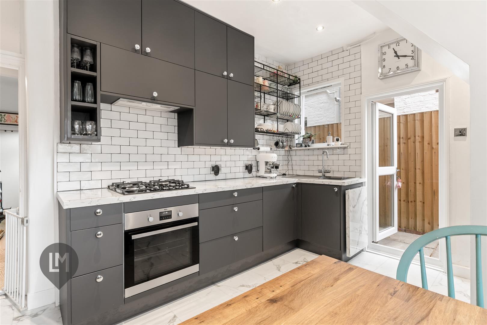 Property Image bafcc295-6b90-454e-b382-c36a55aaec02