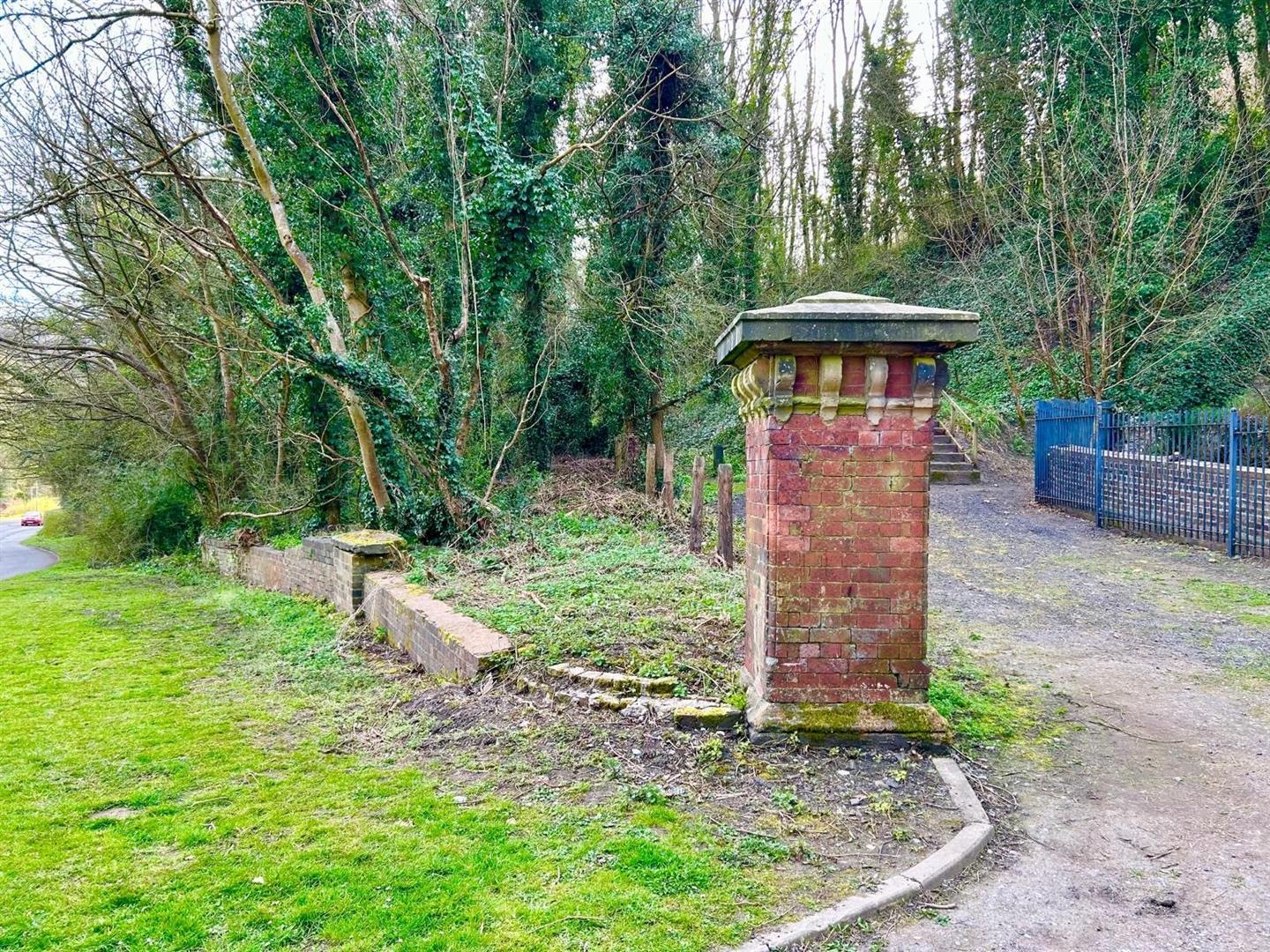 Property Image bb0a9d2b-cf54-4556-914d-c8c24c9f590e
