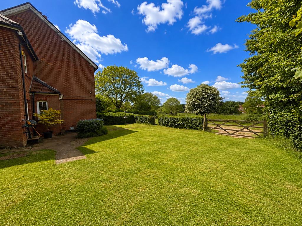 Property Image bb1272b8-8983-48a5-a927-5cb29cb0e94b