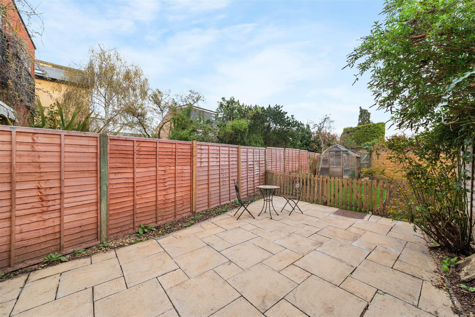 Property Image bb163192-911a-490d-9203-a199ccef732e