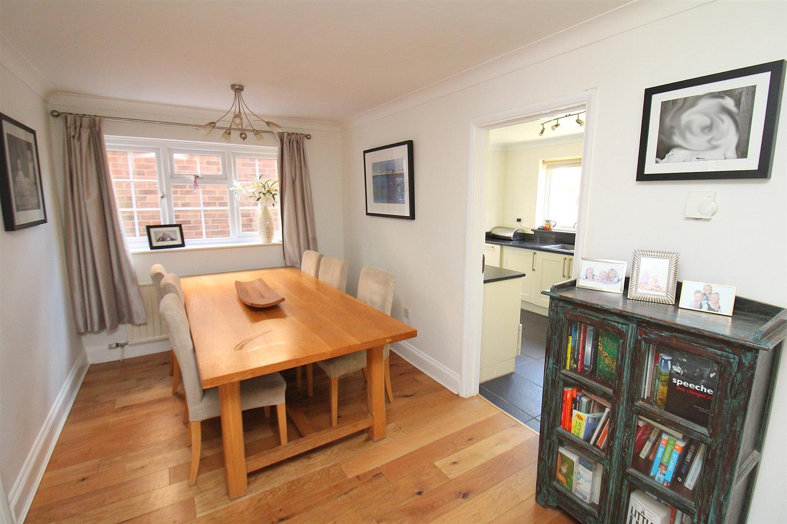 Property Image bb1dcb89-26dd-477f-bd18-7d6a2af51d66