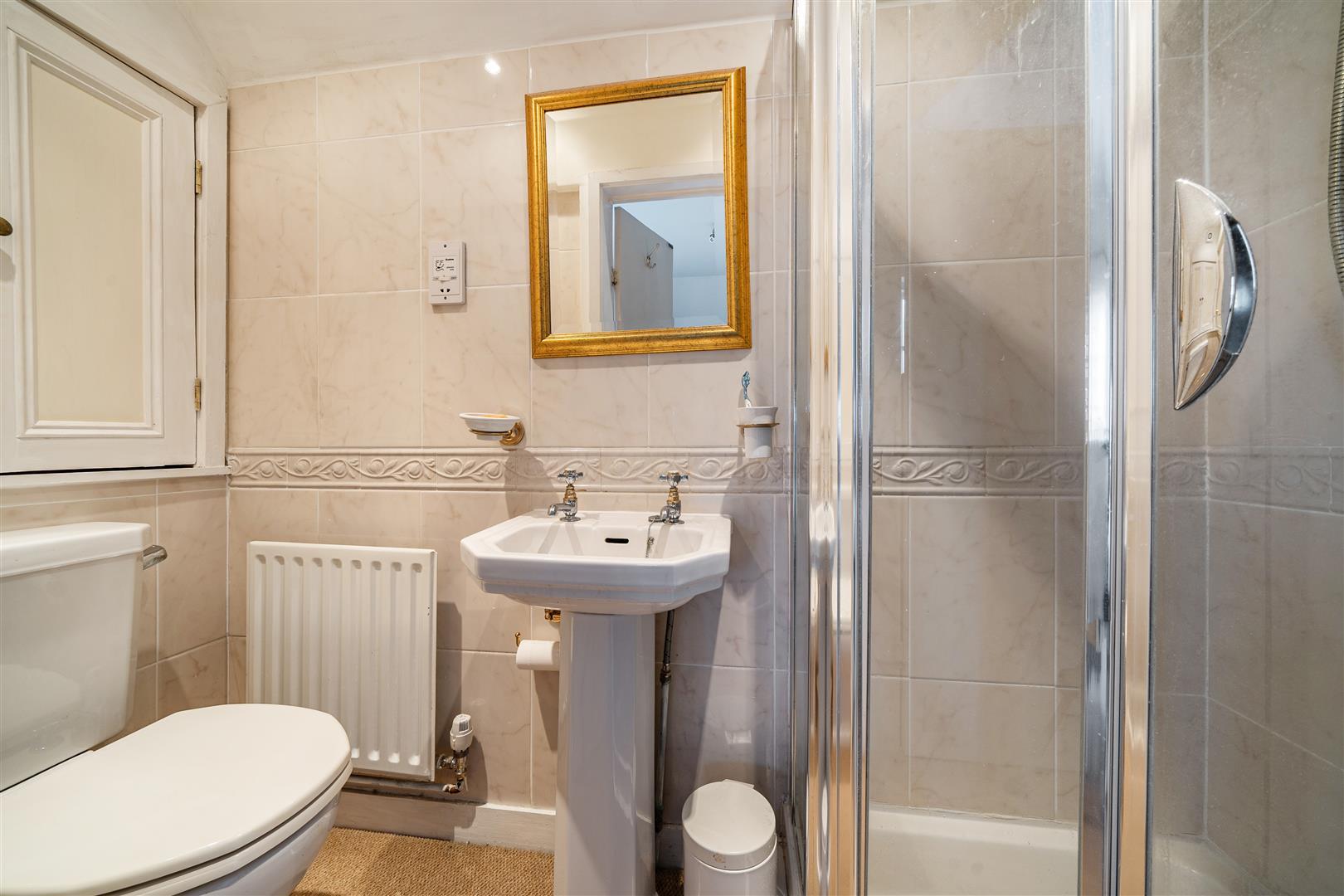 Property Image bb226572-604f-41d7-9900-8f20317f4e30