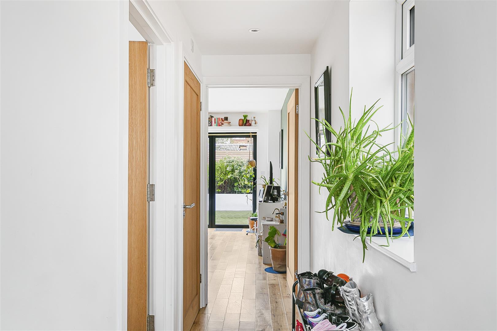 Property Image bb2344eb-555d-4cf4-8f27-a470c2d997d9