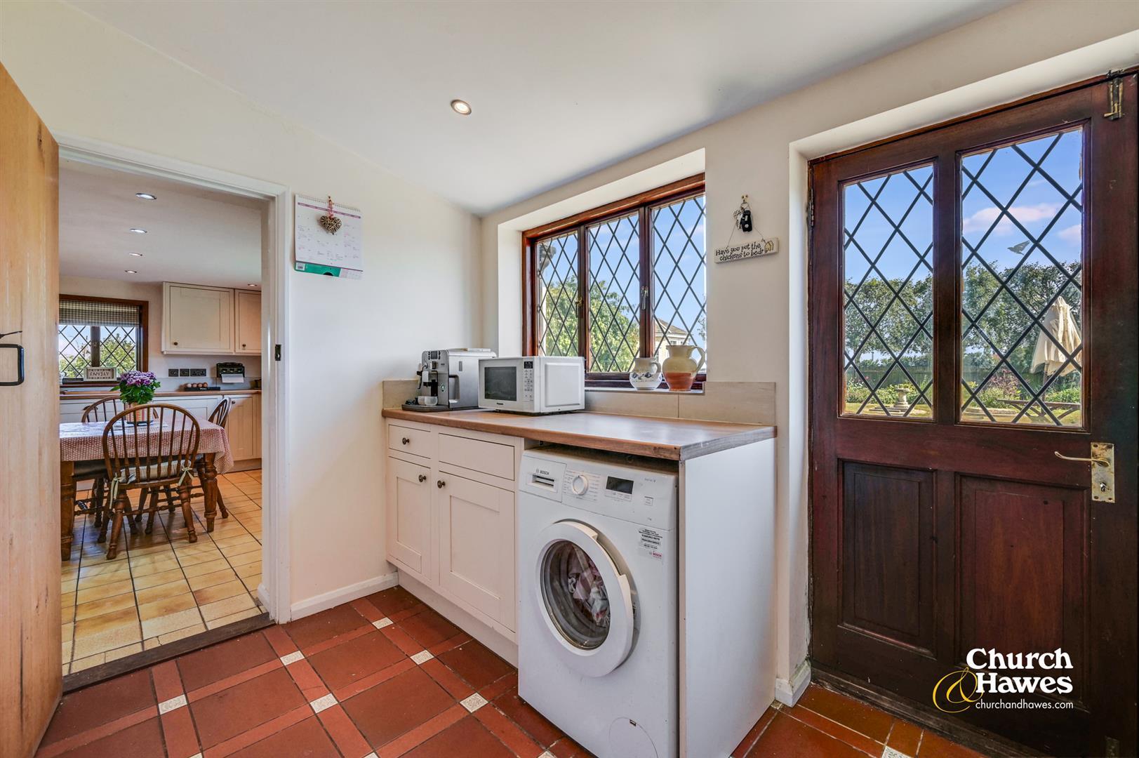 Property Image bb2f4ce2-3828-433d-bde7-756ab795483b