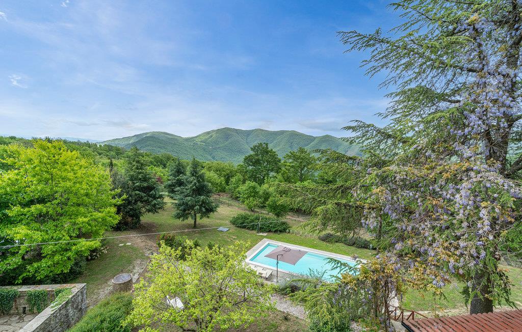 Property Image bb3abac3-f028-424e-9a8d-ba584d7d829a