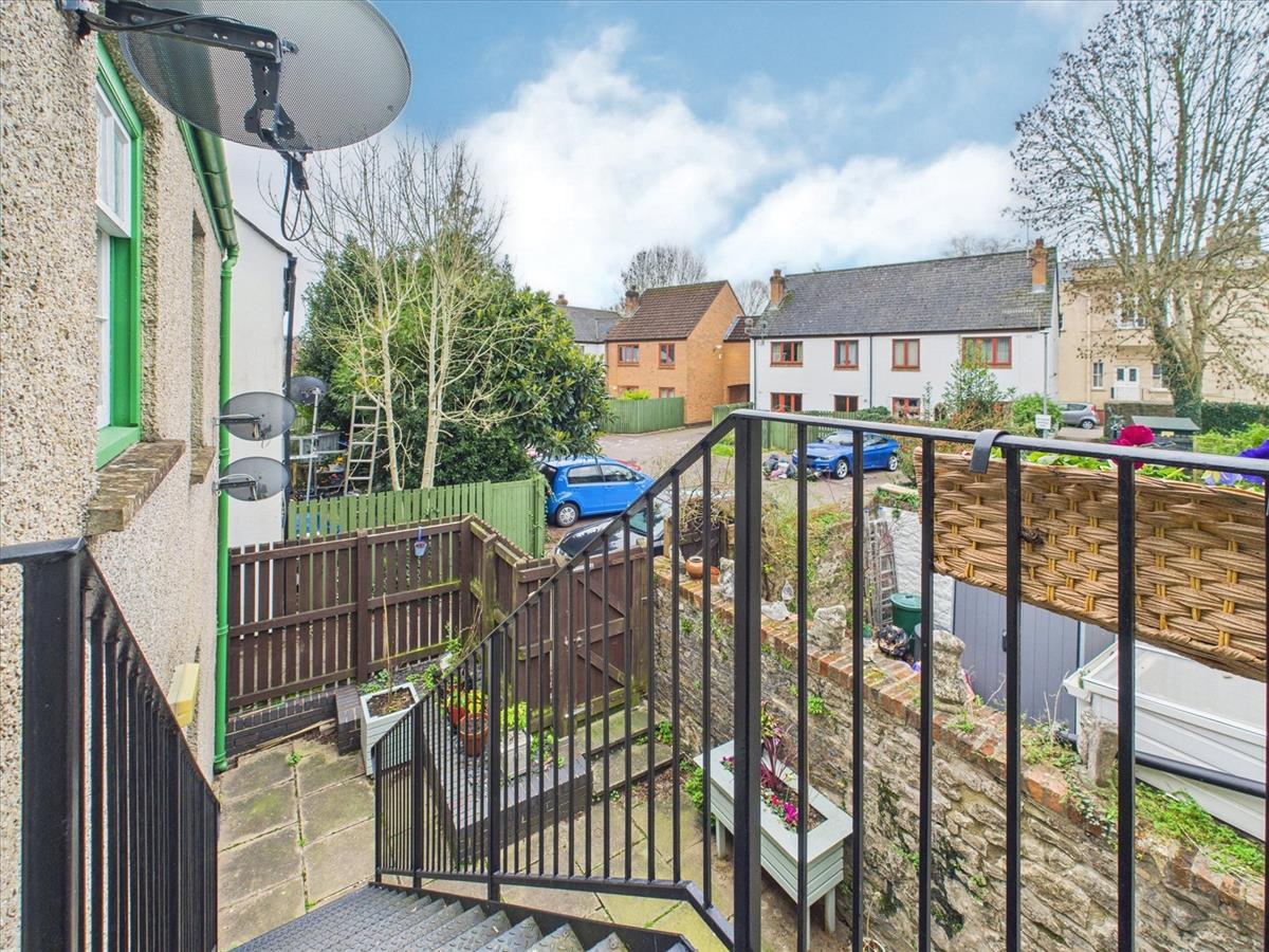 Property Image bb45ea12-e39a-4abf-8ca1-de2883ff270b