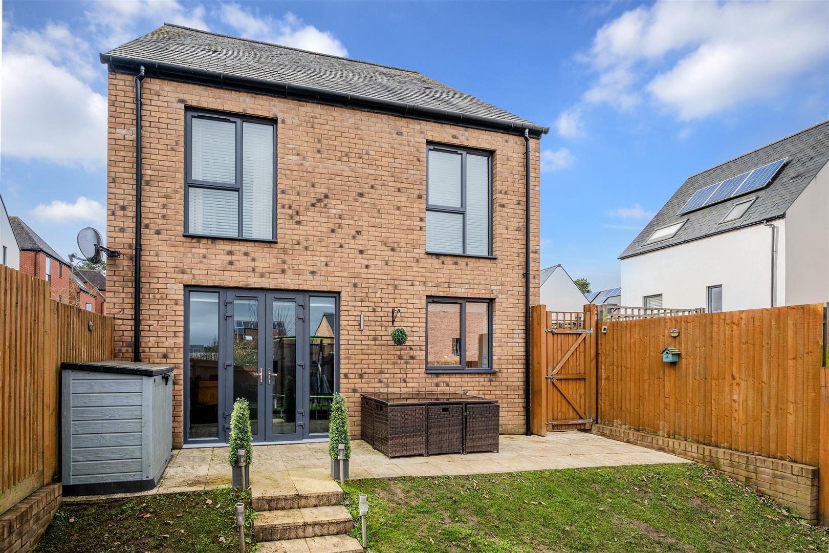 Property Image bb47e16b-67de-46d6-aedd-590e9e9c4ce4
