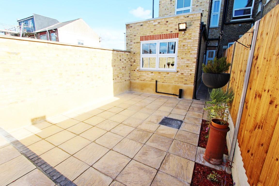 Property Image bb544a3b-74dc-42c9-9f74-bc317be348e8
