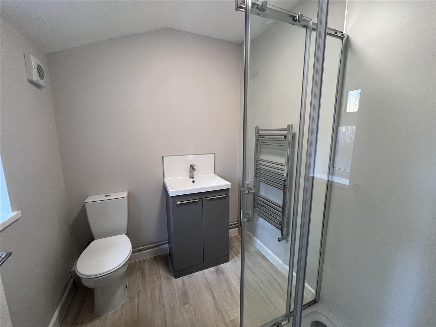 Property Image bb694ffe-5665-45cf-9483-65a6217c142f