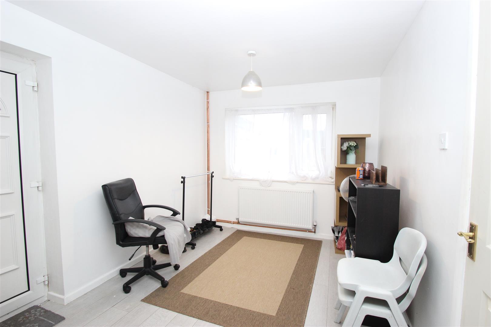 Property Image bb8eb7d3-88dc-42a4-9faa-a17457398c0f