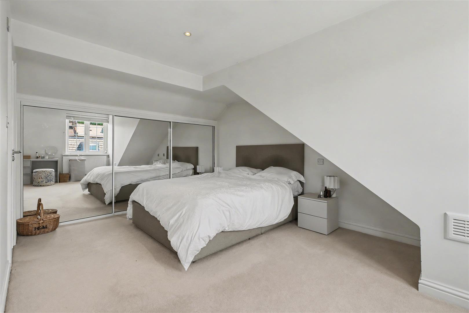 Property Image bb8ee5c4-5e44-4f10-86a9-bf59fc0479c8