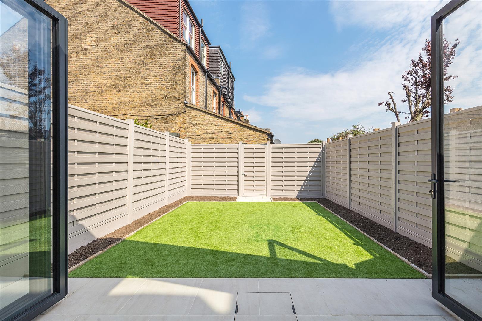 Property Image bb9c9b27-e973-48ef-8540-e5ec007c57cd