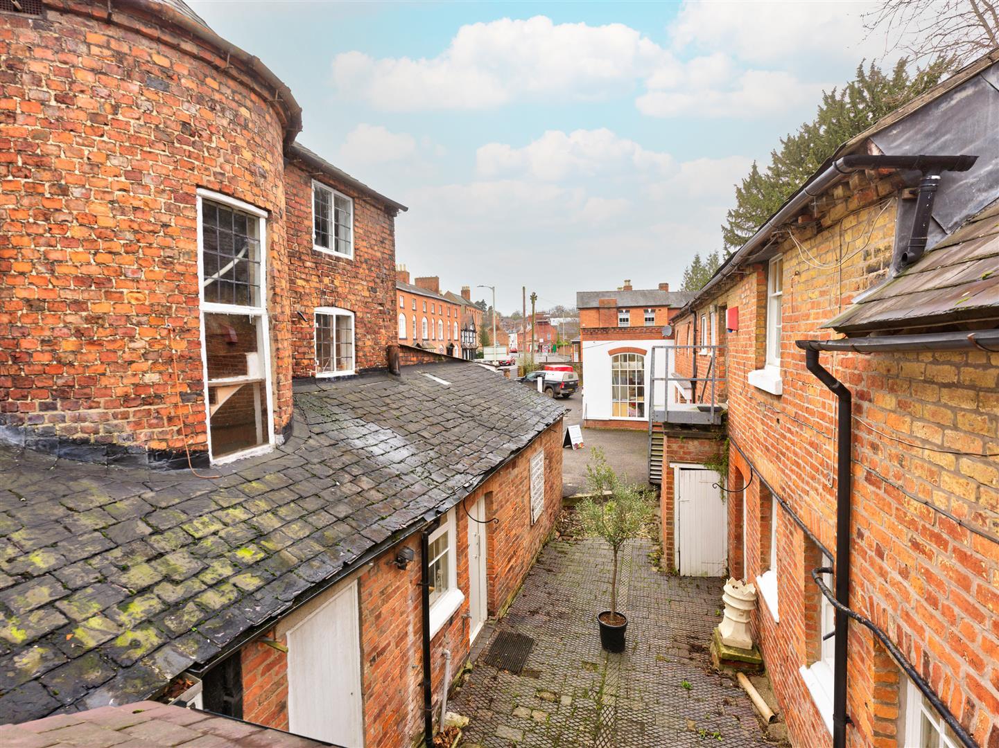 Property Image bb9e88d8-7481-49cf-8945-e2d5362650b3