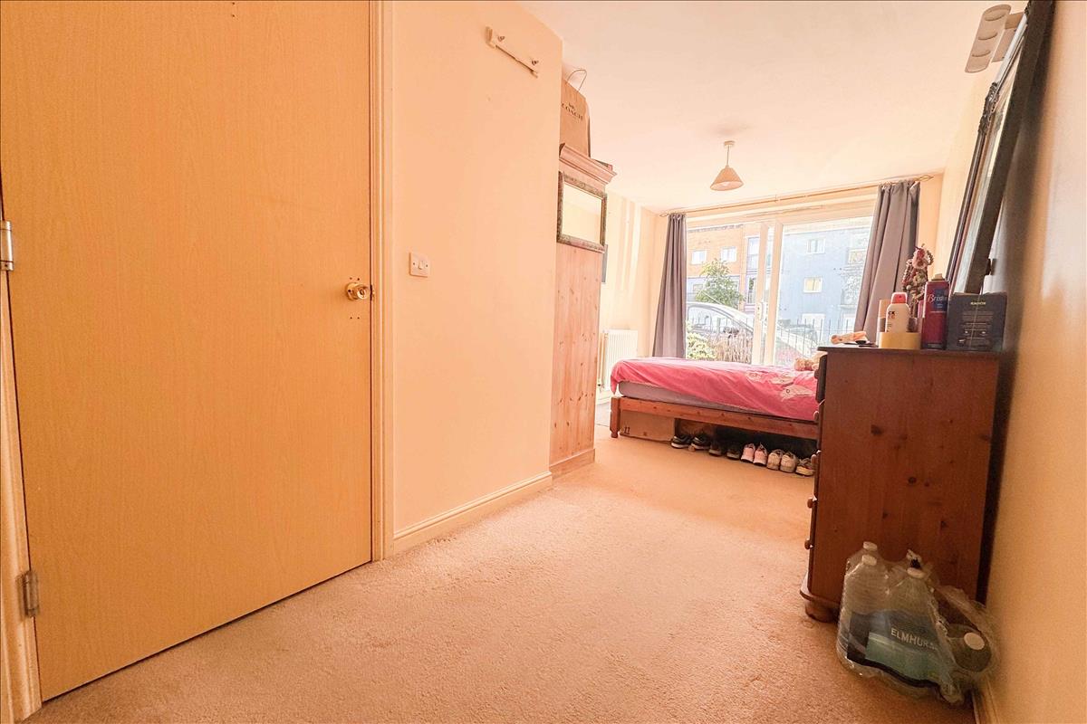 Property Image bba3d62a-665c-4e32-b172-abadc358959a