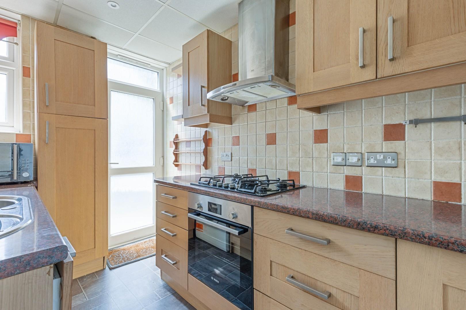 Property Image bba4a5a1-7f7f-420a-80a0-df0c90f0b9e9