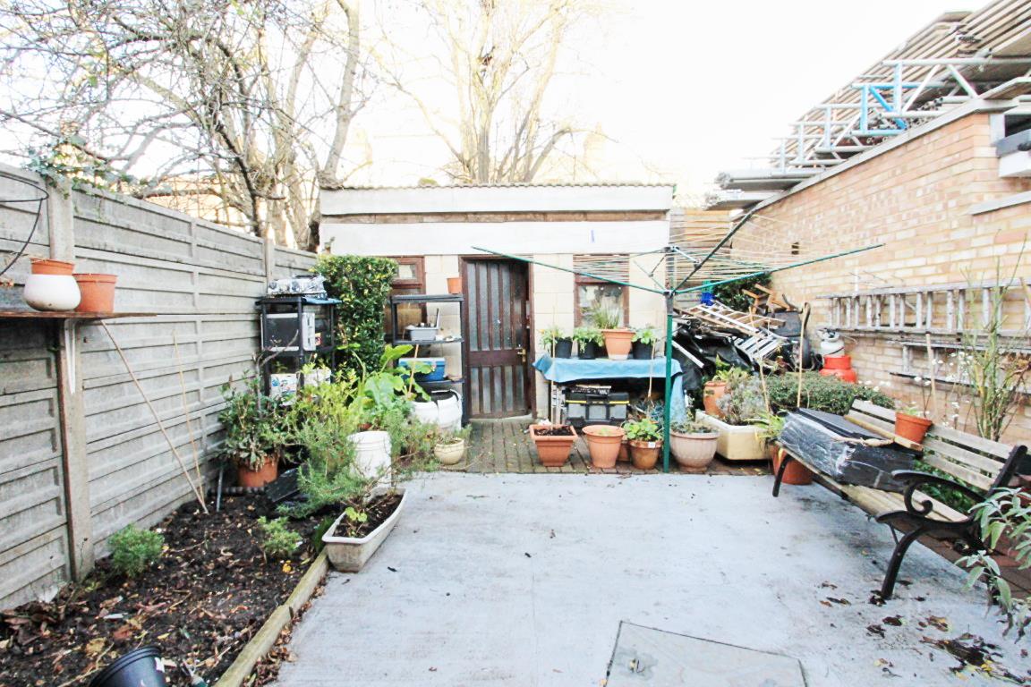 Property Image bbb83274-1b65-4dc9-8f63-782a4f2e653d