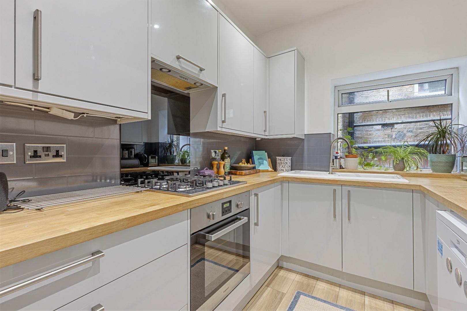 Property Image bbc420ae-9e73-496d-82bf-18d5193edcce