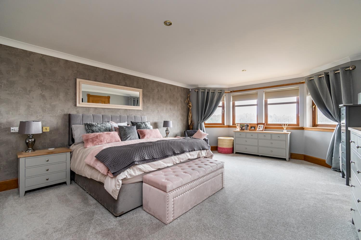 Property Image bbc7bc64-62f9-47d2-8899-2adf6b61f4d1
