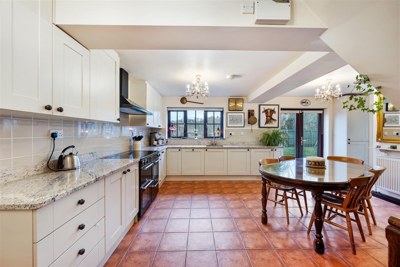 Property Image bbd298d5-08a6-47fb-8b9d-4a921b4597fc