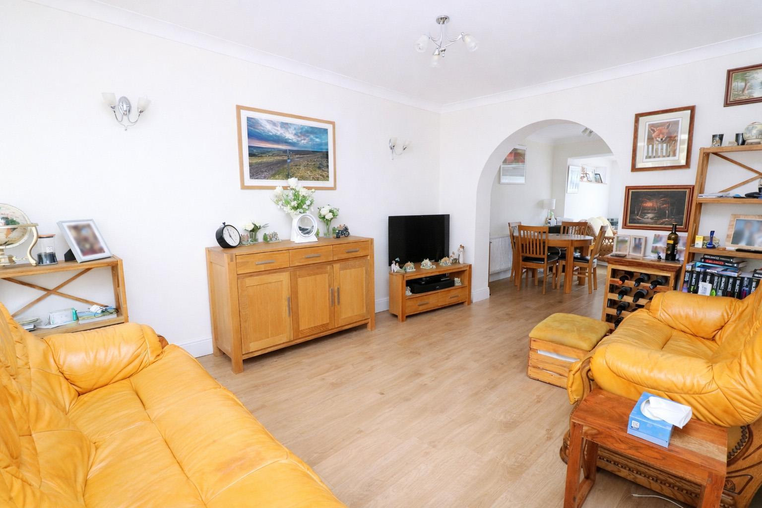 Property Image bbddbad1-262e-4790-8d90-4e302d277572