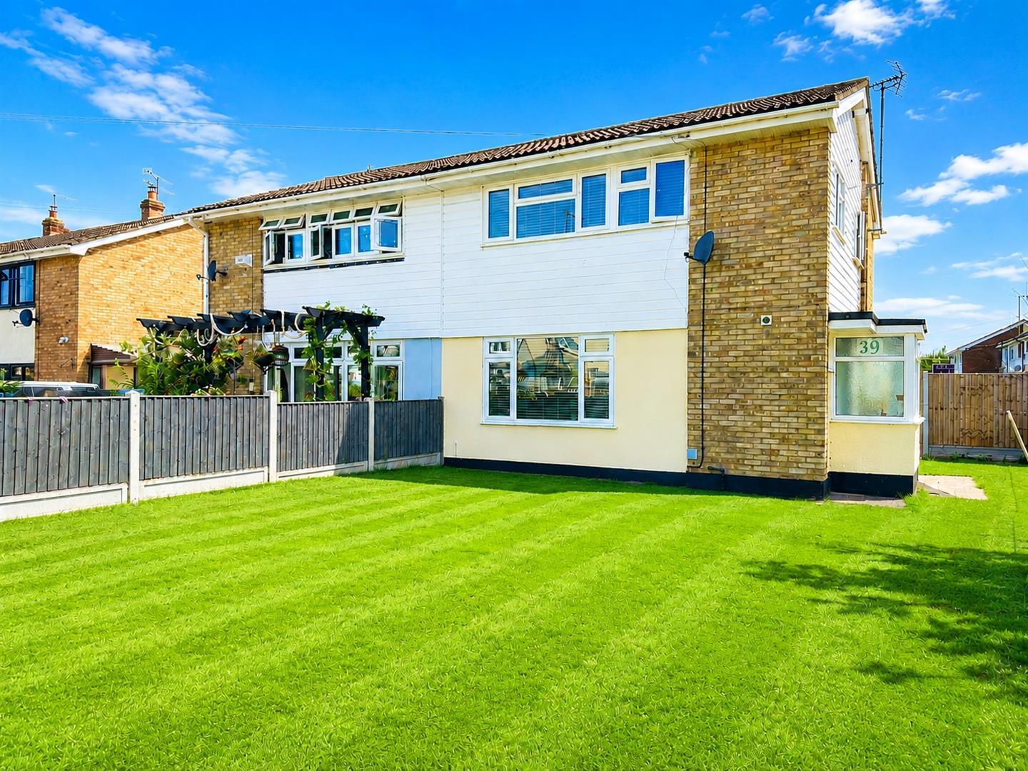 Property Image bbdebd47-f162-48e6-85e0-fc95e64a2213