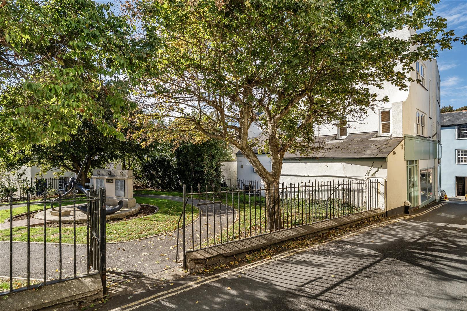 Property Image bbf299d1-1619-44d6-86d9-570089675135