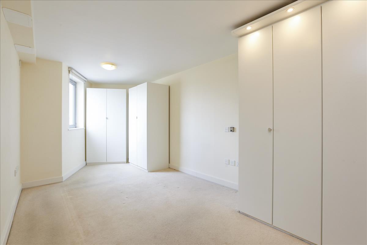 Property Image bc000d1f-bd41-4338-aa25-0c286e0d01b8