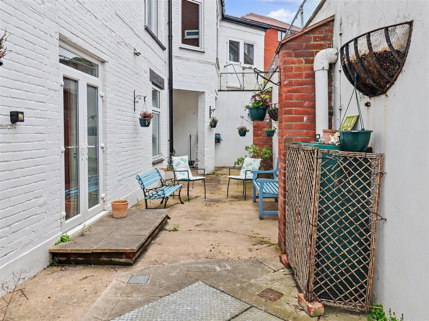Property Image bc07e18a-519d-42f0-a99a-1711d3e38908