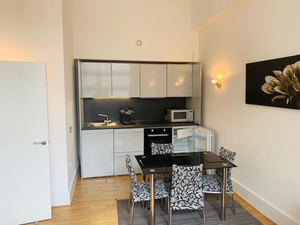 Property Image bc168fe5-8642-4921-81d3-3b2011a9a67c