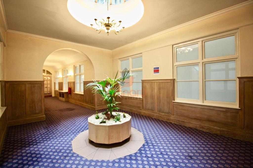 Property Image bc23fd12-4b40-44ca-9b93-2b53a793209b