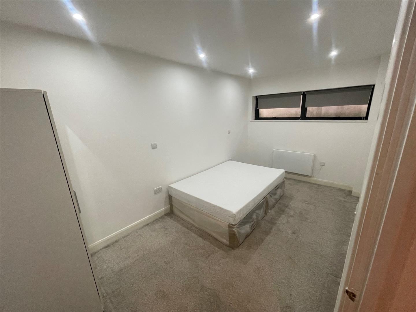 Property Image bc412558-19a8-44f3-b2de-0c3b89053312