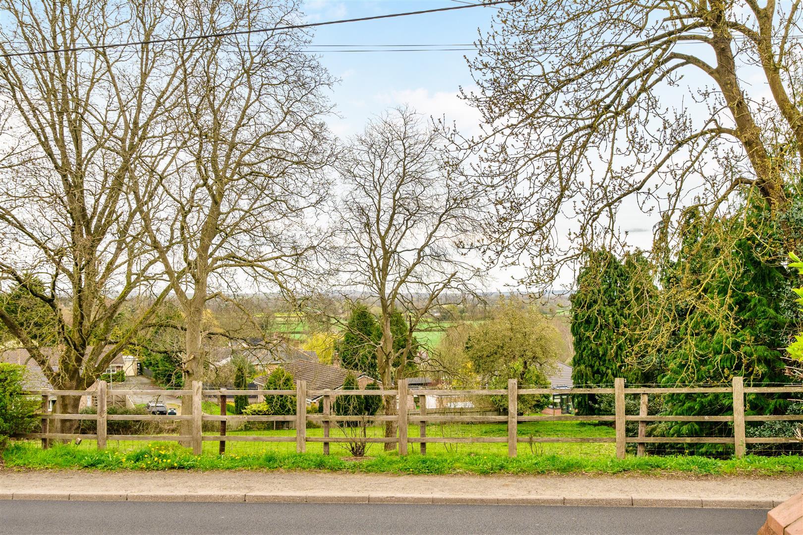 Property Image bc498159-cf95-481b-bf85-8a24aa46b925