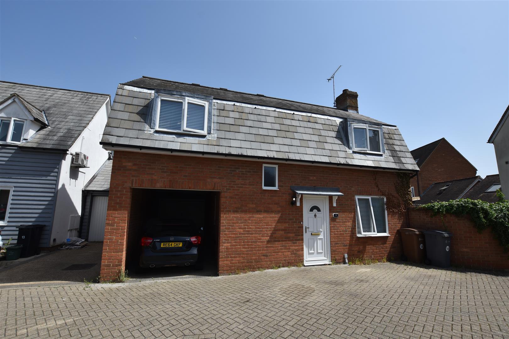 Property Image bc4bad4c-e146-4f84-bea2-9e0b9626dd2c