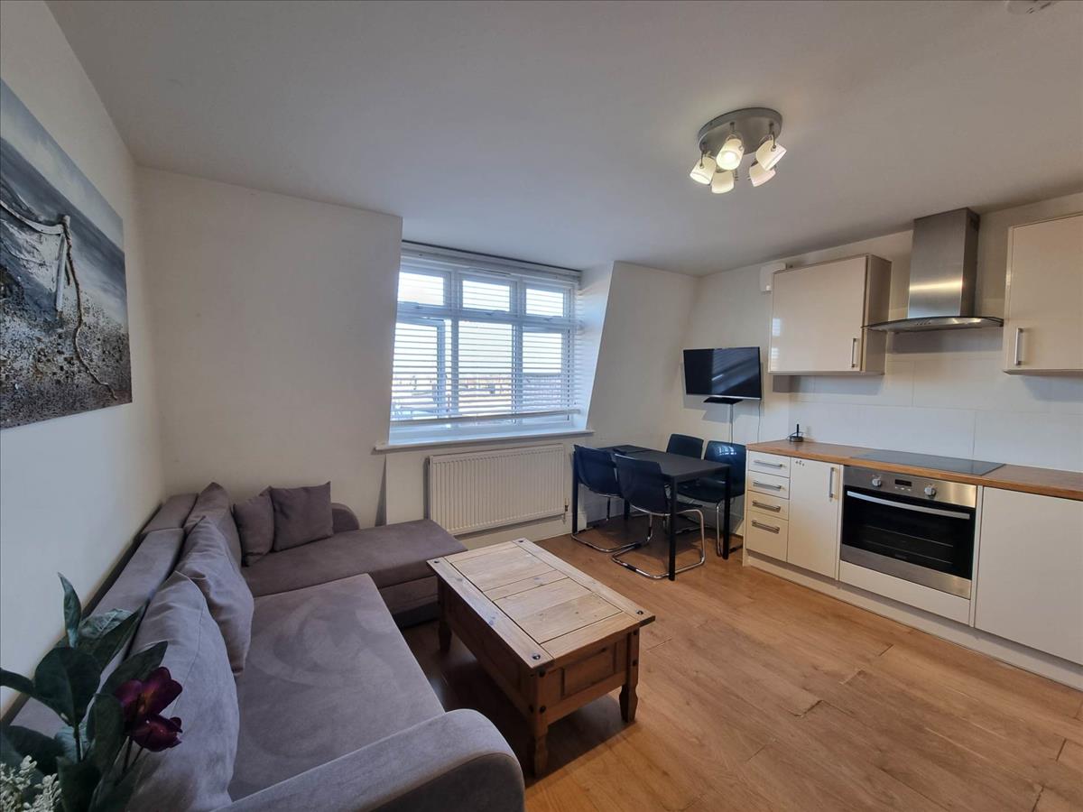 Property Image bc4ec90c-c4b6-49f2-816e-51b825293326