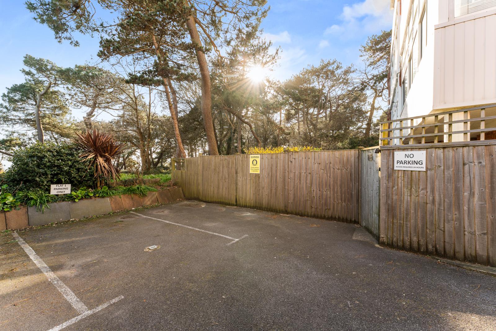 Property Image bc620046-fa04-49eb-b483-f36b58286009