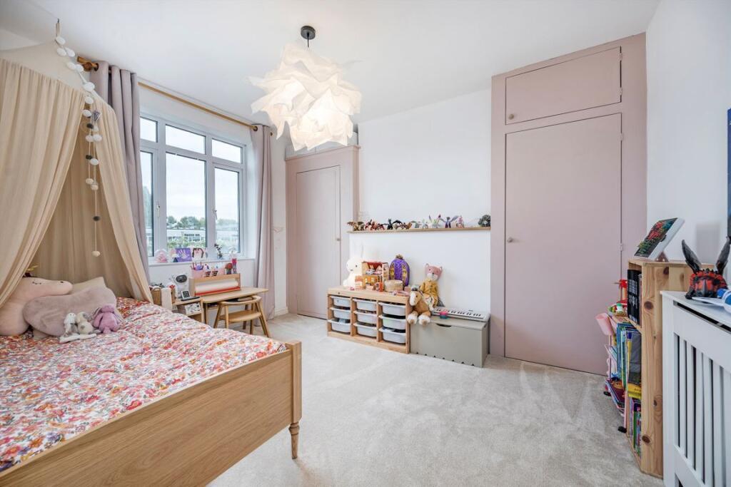 Property Image bc7cd382-344a-4376-810d-16cb568c0ebb