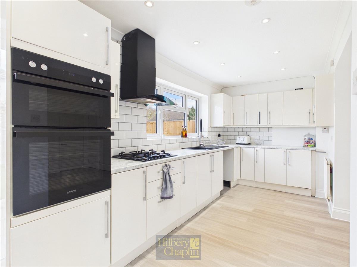 Property Image bc83eefa-43c5-4483-b7e0-b8628c6f0b05