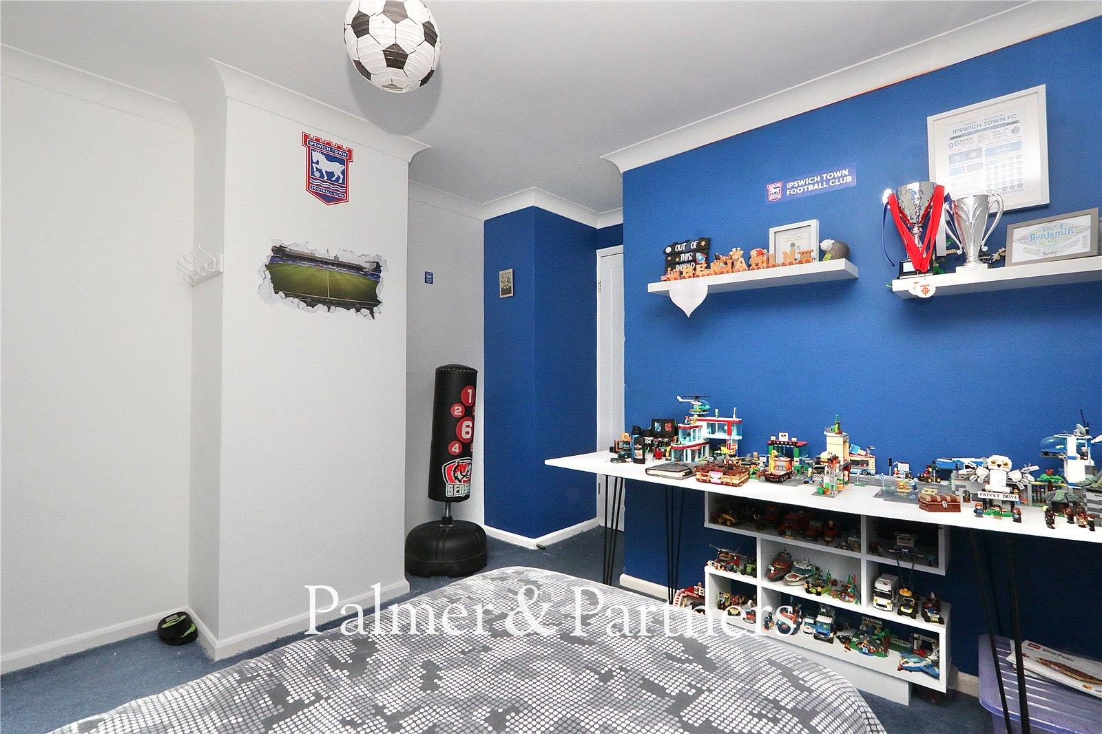 Property Image bc84b31f-d6d3-46d9-8cd7-fd8ece996af0