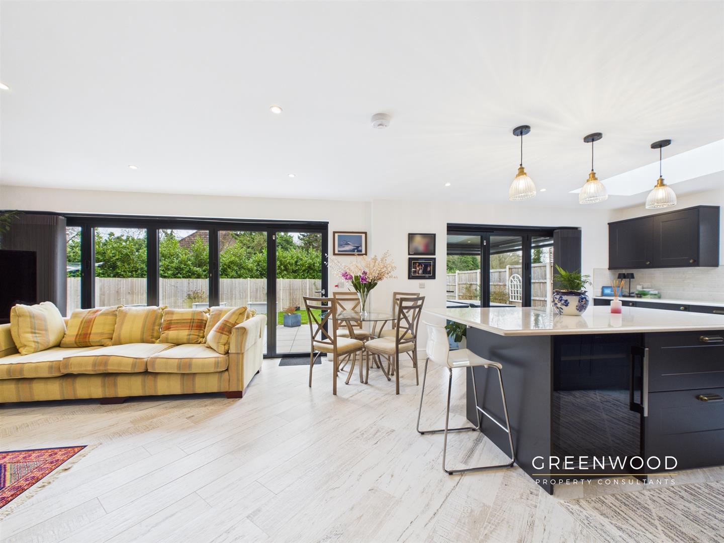 Property Image bca89780-dfe7-4e4d-8d69-81b92c0fbca5