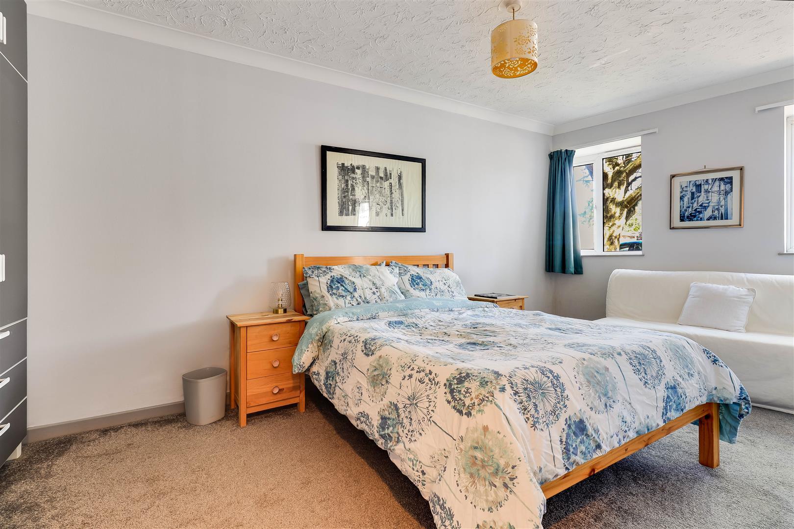 Property Image bcaea76a-8d38-436f-ab9a-a5eb83dc0745
