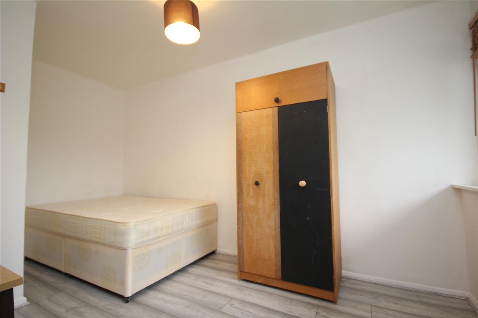 Property Image bcb2dcf2-7bd3-4705-863f-447663842162