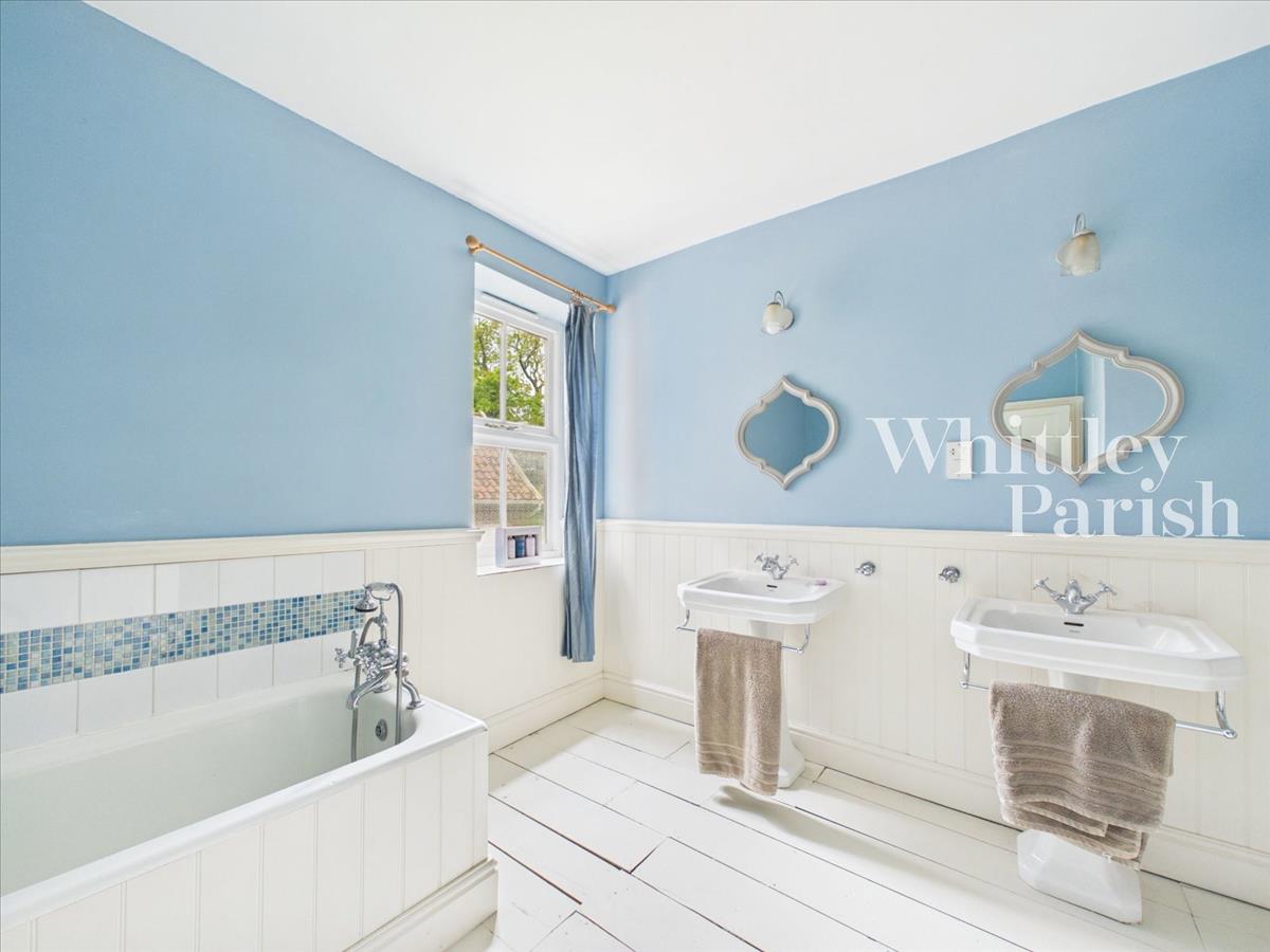 Property Image bcb6eab5-4475-4754-8f3a-11946629f5f5