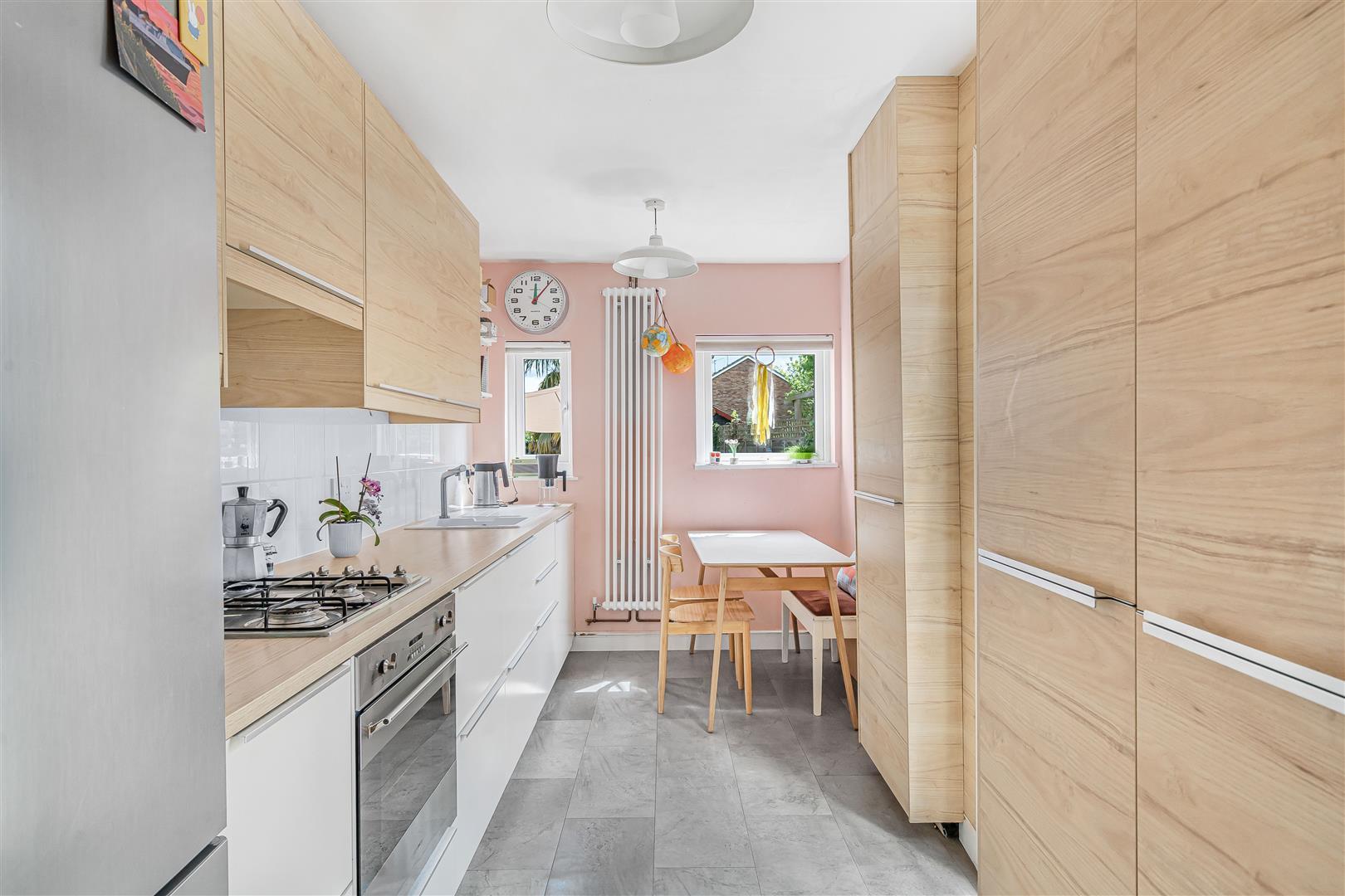 Property Image bcba021b-6fbb-48d4-82cd-d9555612338f