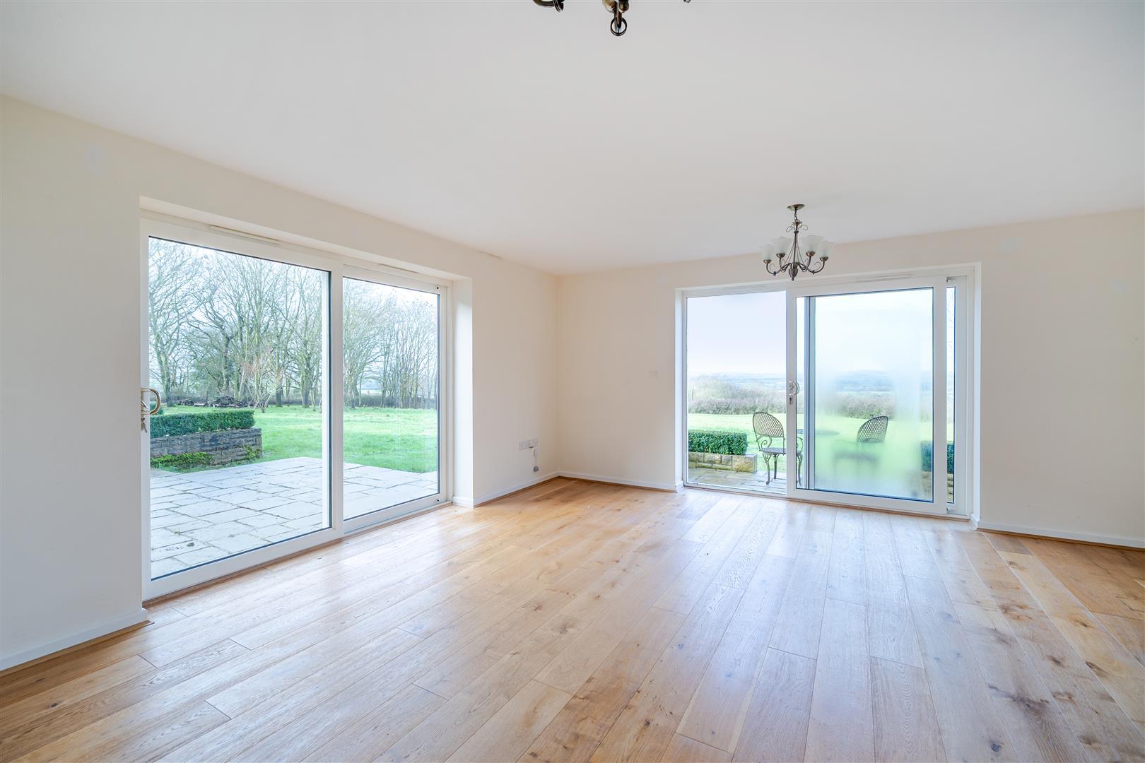 Property Image bcbbe5fe-47c3-49a6-97d4-52ffe4cafe8a